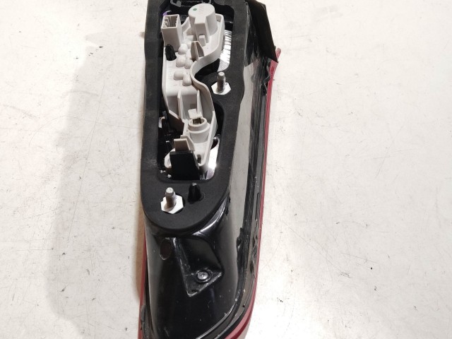 208485 Alfa Romeo Giulietta 2010-2020 bal hátsó belső lámpa 50531133