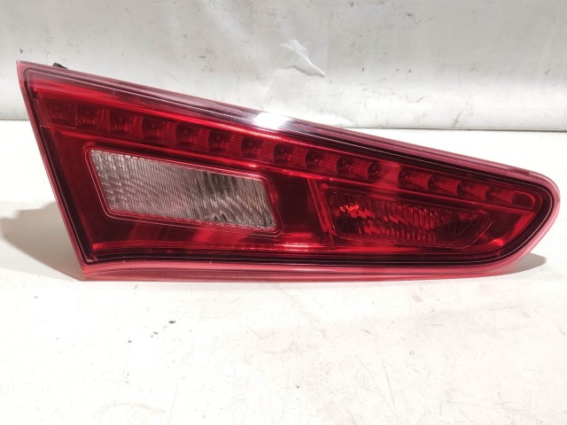 208485 Alfa Romeo Giulietta 2010-2020 bal hátsó belső lámpa 50531133