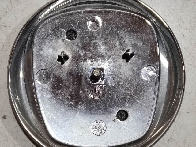 208532 Fiat Grande Punto, 500, Linea, Panda II. első embléma 51932710