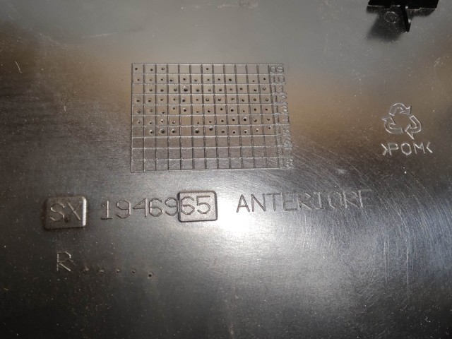 208548 Alfa Romeo Giulietta 2010-2020 bal első hangszóró rács 71769846