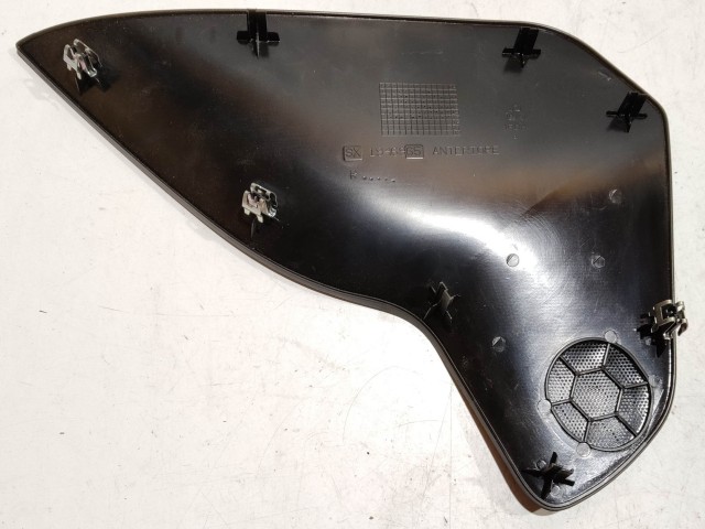 208548 Alfa Romeo Giulietta 2010-2020 bal első hangszóró rács 71769846