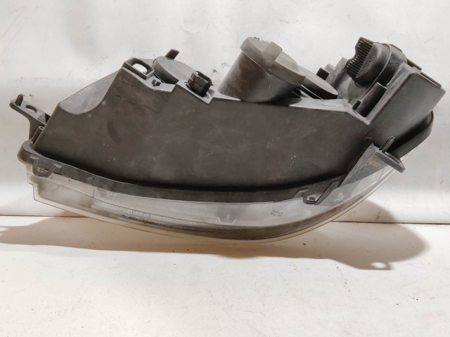 208578 Fiat Punto III. 2003-2010 jobb első fényszóró 46849354