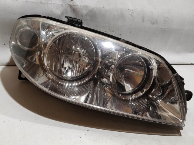 208578 Fiat Punto III. 2003-2010 jobb első fényszóró 46849354