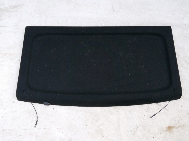 211073 MG ZS 2017-2024 kalaptartó egy támasztó gumibak hiányzik!