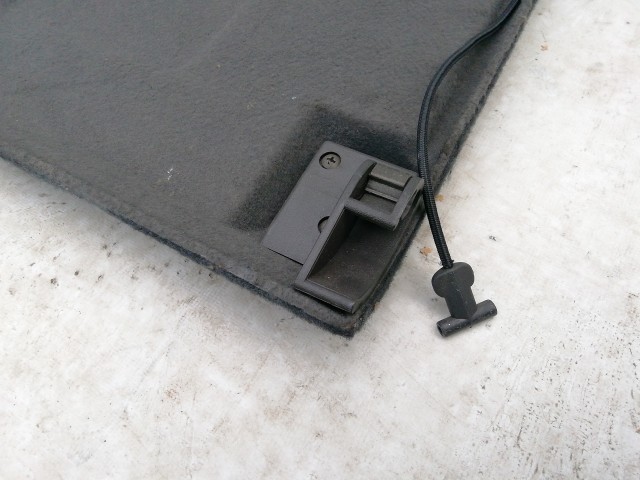 211072 Opel Corsa B 1993-2000 kalaptartó