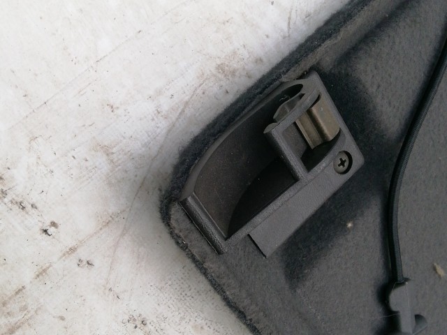 211072 Opel Corsa B 1993-2000 kalaptartó