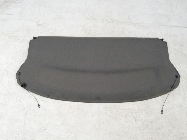 211067 Ford Fiesta 1995-2002 kalaptartó, a képen látható állapotban