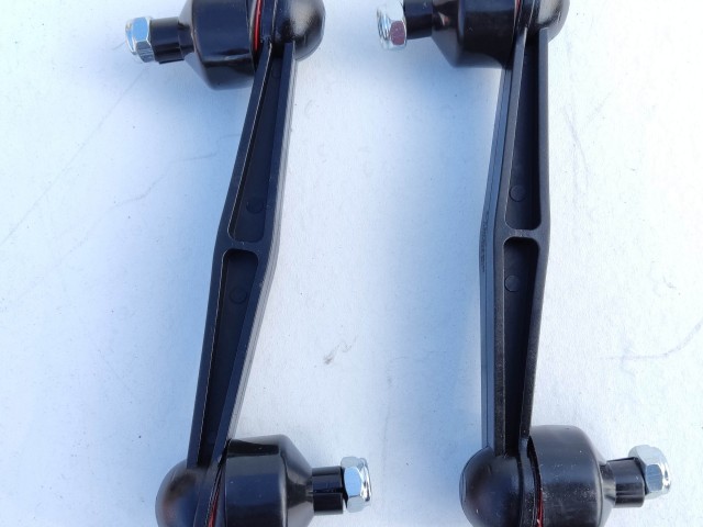 Alfa Romeo 147, 156, Gt utángyártott új hátsó lengőkar készlet 51749713