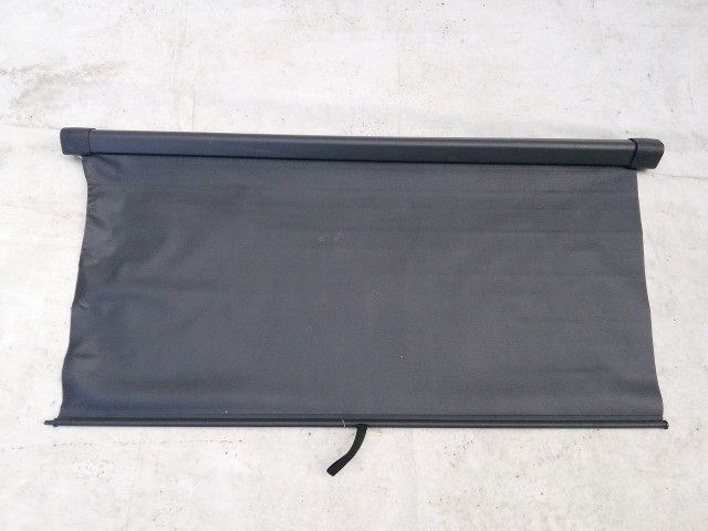 211060 Jeep Compass (MK49) 2006-2017 kalaptartó, a képen látható egy beakasztó pötök töréssel