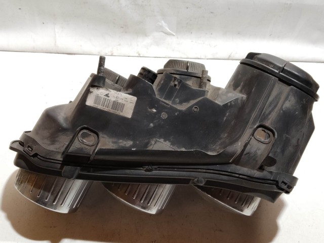 208606 Alfa Romeo 159 2005-2011 bal első  fényszóró 60682089