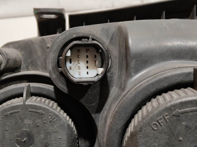 208607 Alfa Romeo 159 2005-2011 jobb első fényszóró