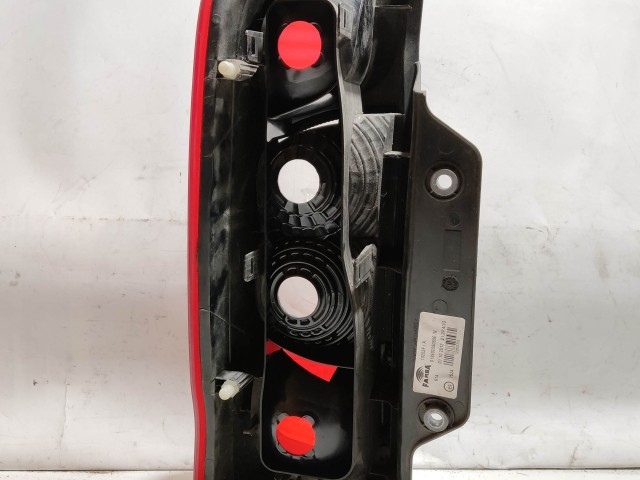 208610 Fiat Fiorino , Qubo, Citroen Nemo jobb hátsó lámpa, izzófoglalat nélkül!!!!