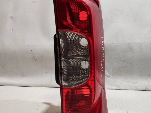 208610 Fiat Fiorino , Qubo, Citroen Nemo jobb hátsó lámpa, izzófoglalat nélkül!!!!