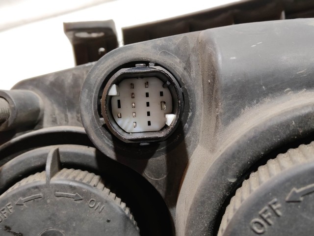 208630 Alfa Romeo 159 2005-2011 jobb első fényszóró