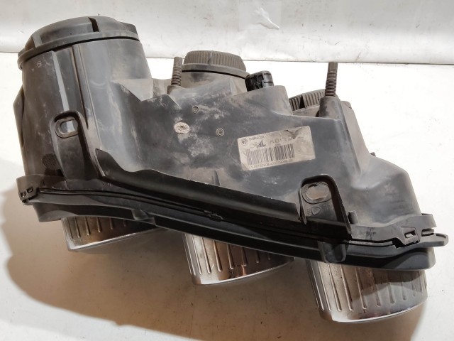 208630 Alfa Romeo 159 2005-2011 jobb első fényszóró