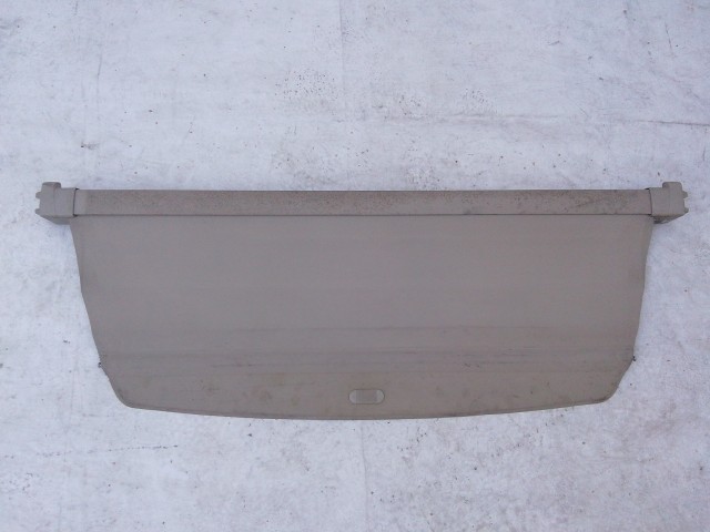 211097 Audi A2  2000-2005 kalaptartó (csomagtér roló), a képen látható sérüléssel