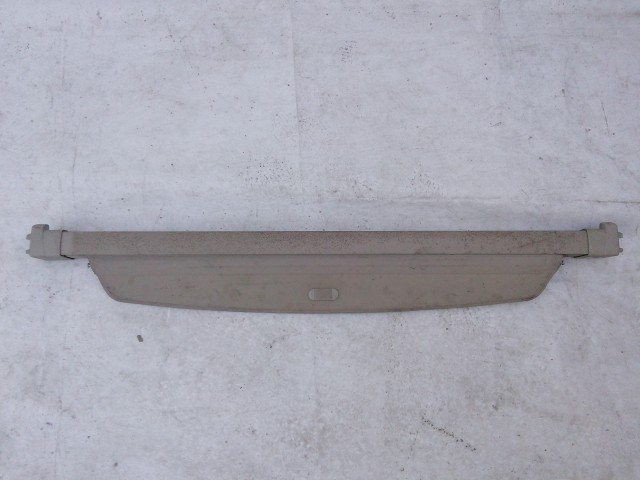 211097 Audi A2  2000-2005 kalaptartó (csomagtér roló), a képen látható sérüléssel