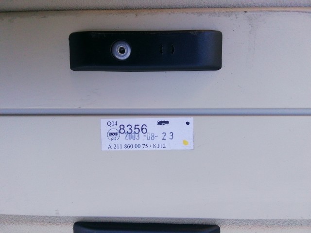 211084 Mercedes Benz E-Class W211 2002-2008 kalaptartó (csomagtér roló) A2118600075