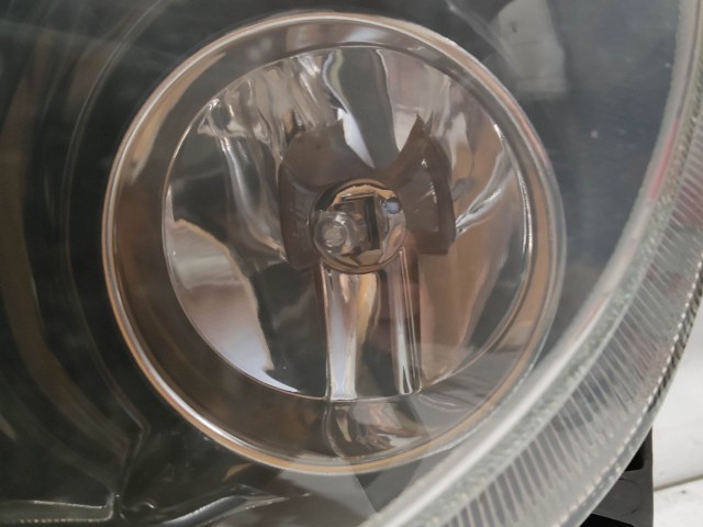 208661 Fiat Grande Punto 2005-2009 bal első ködlámpa, fekete belsős 51782369