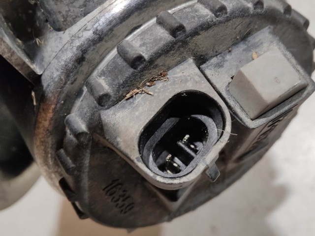 208671 Fiat Grande Punto 2005-2009 jobb első ködlámpa, króm belsős 51718162