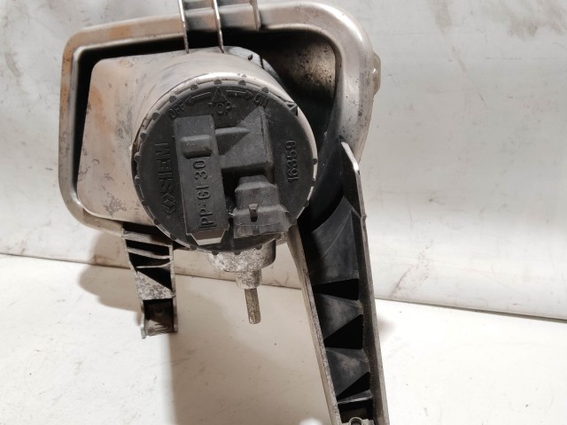 208672 Fiat Grande Punto 2005-2009 jobb első ködlámpa, króm belsős 51718162