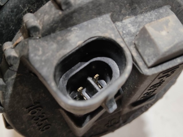 208678 Fiat Grande Punto 2005-2009 jobb első ködlámpa, fekete belsős 51782368