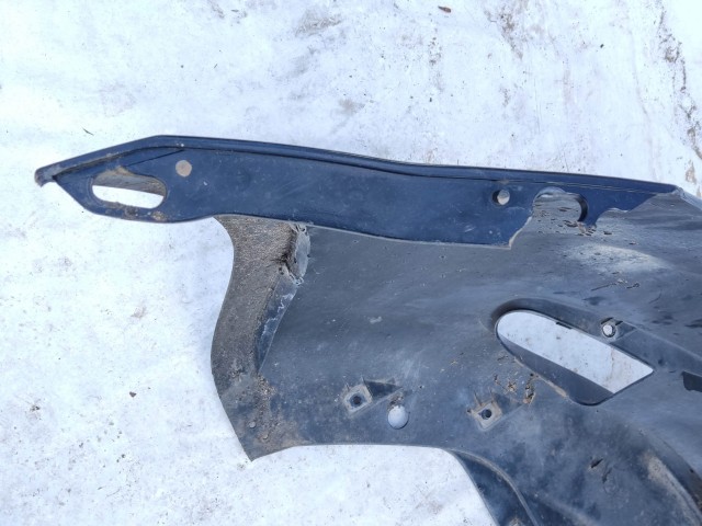 208698 Fiat Grande Punto  2005-2009 sötét kék színű első lökhárító, a képen látható sérüléssel