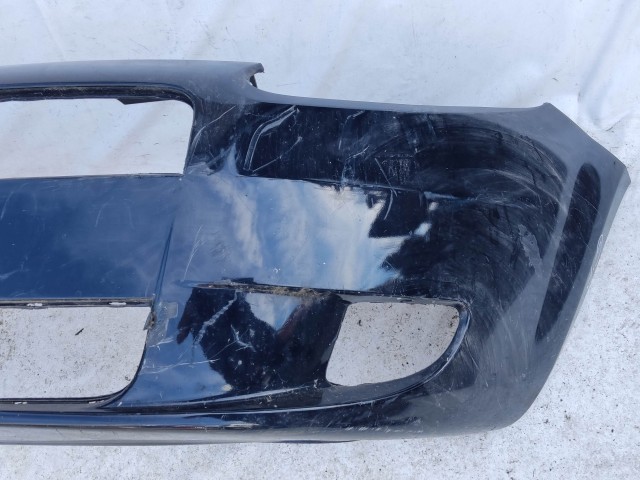 208696 Fiat Grande Punto 2005-2009 fekete színű első lökhárító, a képen látható sérüléssel