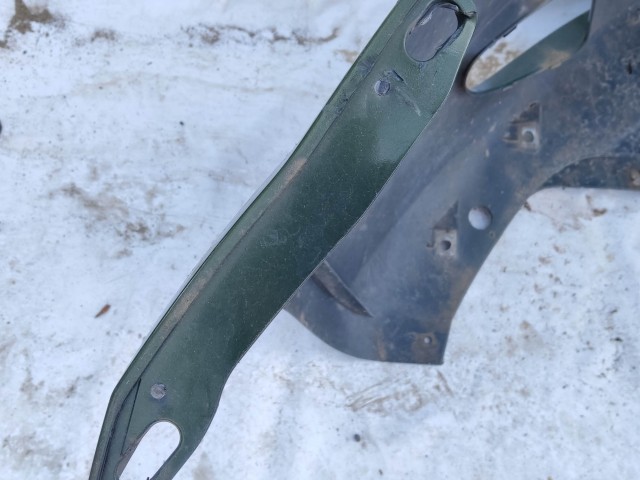 208694 Fiat Grande Punto 2005-2009 zöld színű első lökhárító