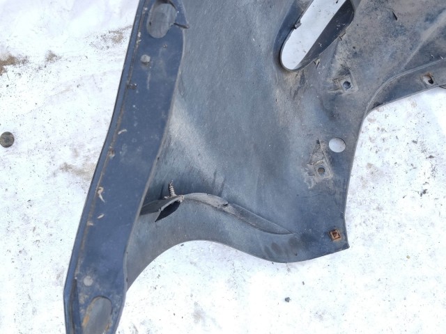 208692 Fiat Grande Punto 2005-2009 fekete színű első lökhárító