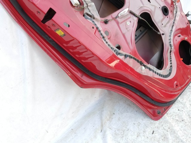 208702 Opel Agila, Suzuki Splash 2008-2014 piros színű bal hátsó ajtó