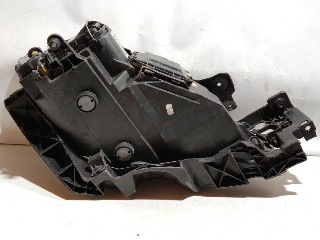 208776 Seat Leon 5F 2012-2017 bal első fényszóró 90022035