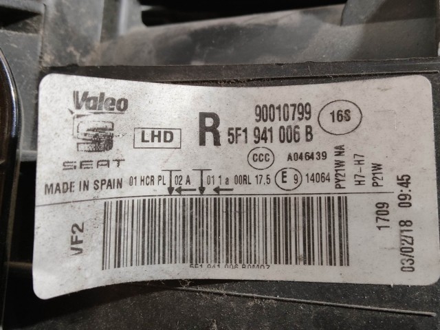 208778 Seat Leon 5F 2012-2017 jobb első fényszóró, hátsó rögzítési pont törött!!!