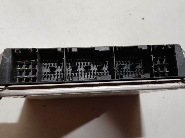 Mercedes Benz Motorvezérlő használt   Bosch 0281011005 A0001536979