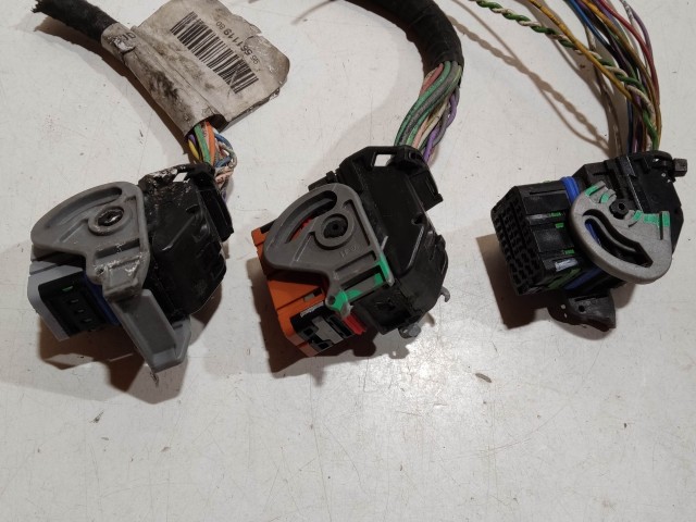 208814 Peugeot 206 motorvezérlő elektromos csatlakozó, a képen látható sérüléssel SW9656304480 , 9647498180