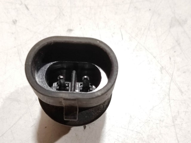 208837 Alfa Romeo GT 2003-2010 Izzó foglalat, hátsó ködlámpa 