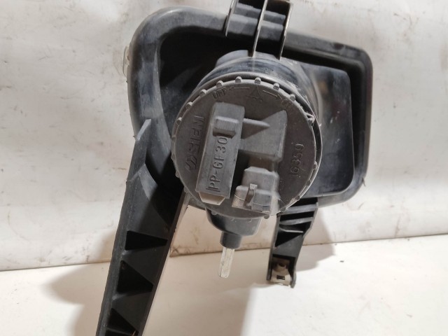 208867 Fiat Grande Punto 2005-2009 bal első ködlámpa, fekete belsős 51782369