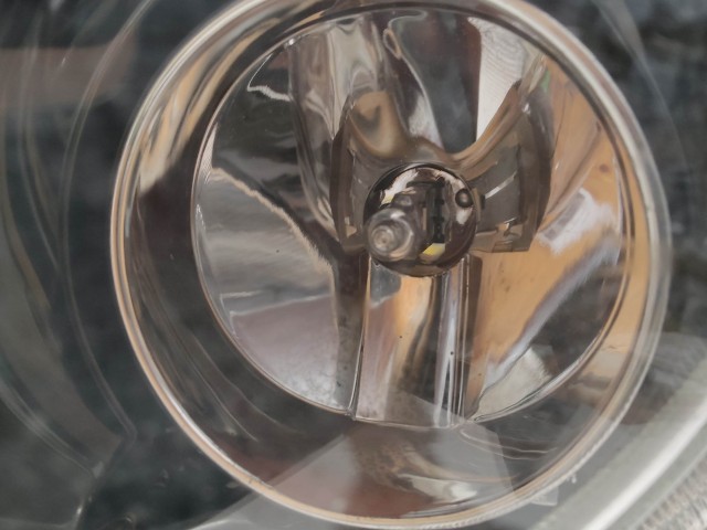 208868 Fiat Grande Punto 2005-2009 bal első ködlámpa, fekete belsős 51782369