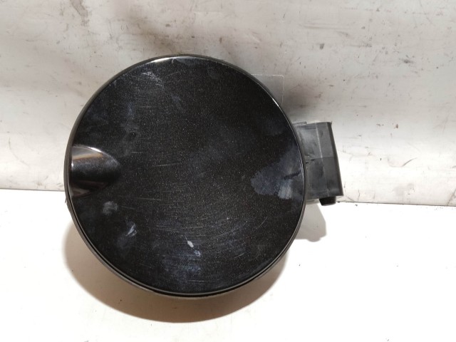 208880 Fiat Bravo 2007-2014 fekete színű tankajtó 735471075