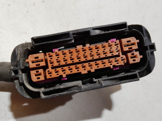 208893 Seat Ibiza 6J, Skoda Fabia III., Volkswagen Polo 6R Abs elektromos csatlakozó 6C0614517R