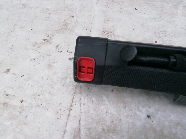 211195 Audi A6 (C6/4F) 2004-2008 térelválasztó roló, nem csomagtér roló!!!! 