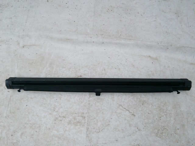 211194  Audi A4 B8 2008-2016 térelválasztó roló