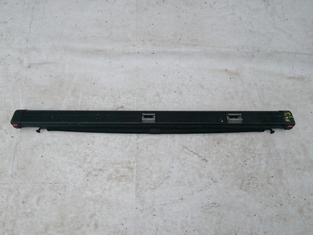 211193  Audi A4 B8 2008-2016 térelválasztó roló