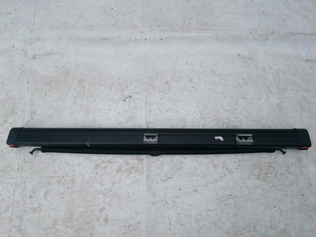 211191  Audi A4 B8 2008-2016 térelválasztó roló