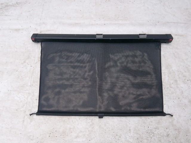 211190  Audi A4 B8 2008-2016 térelválasztó roló