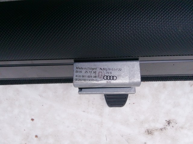 211189 Audi A6 C7 2011-2018 térelválasztó roló