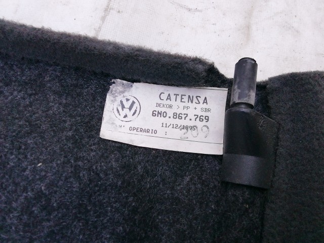 211228 Volkswagen Polo 6N1 1994-2001kalaptartó 6N0867769
