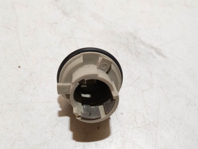 Alfa Romeo GT 2003-2010 2003-2010 Izzó foglalat használt  jobb hátsó