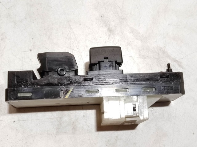 Fiat Sedici 2006-2014 ablakemelő kapcsoló  használt  bal első