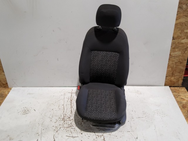 207330 Fiat Doblo III.  2009-2015 bal első szövet ülés, légzsák nélküli kivitel